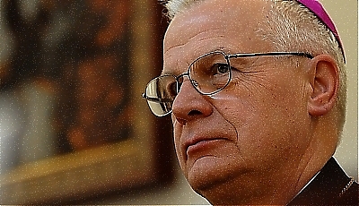 Wrocław: sąd podtrzymał decyzję o umorzeniu sprawy abp. Józefa Michalika